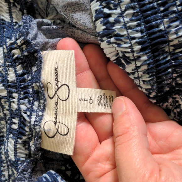 Pants - Picture 3 of 4